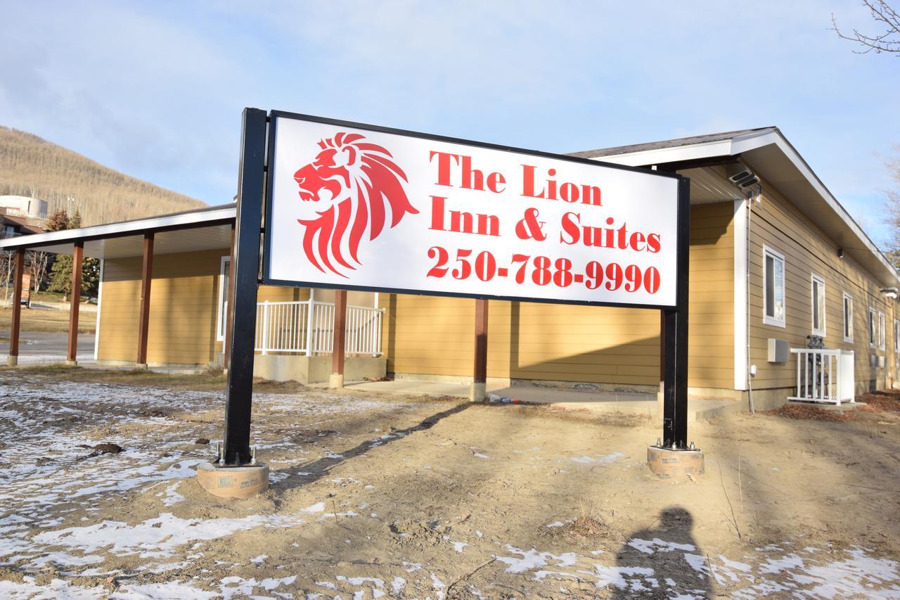 The Lion Inn & Suites Chetwynd Екстериор снимка